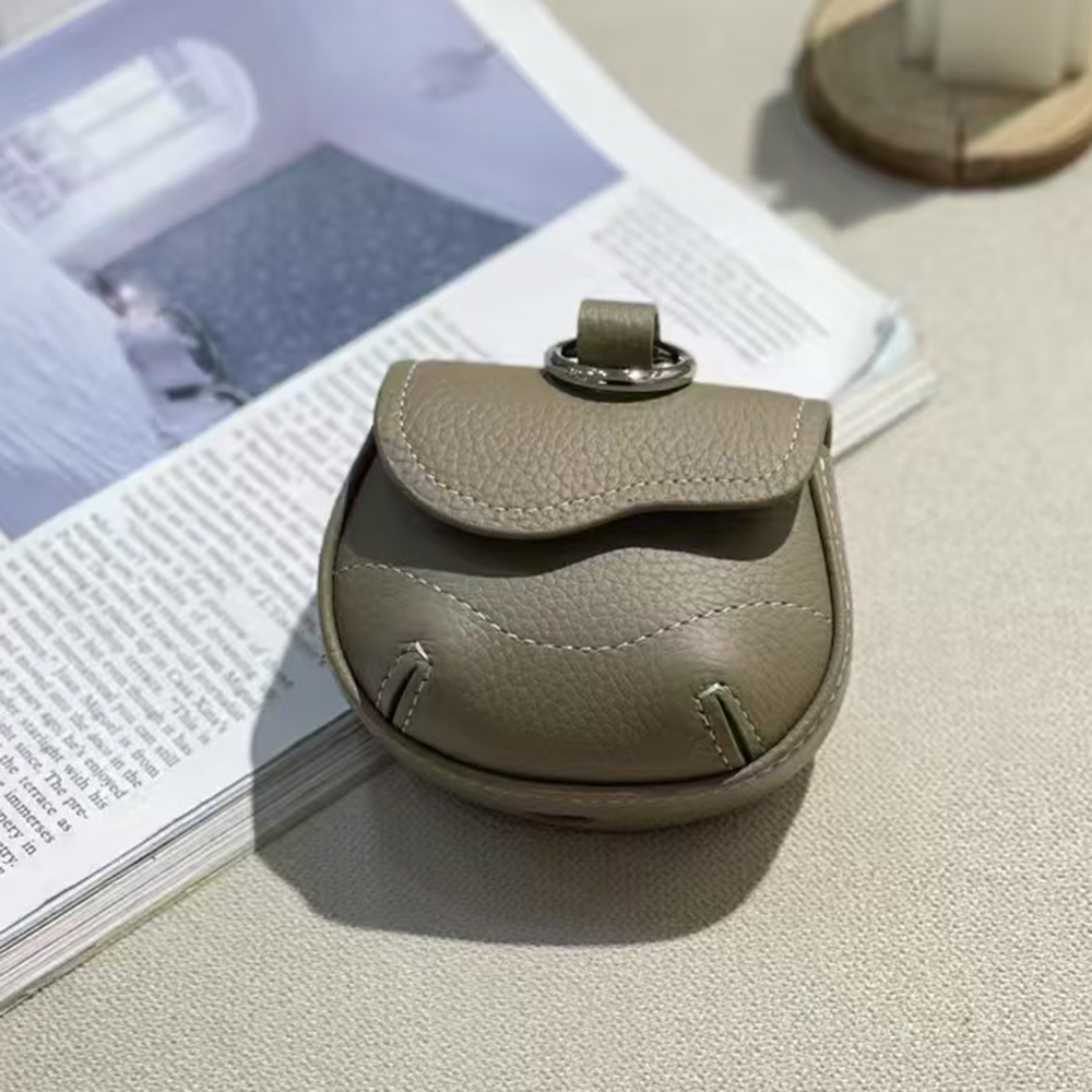 ユニバーサルモデル高級イヤホンバッグファンシー素敵な本革 B - Earphones のレビューと価格